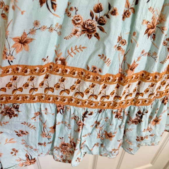 Ivy City Co. Girls dress, size 11-12 T, Blue Floral Midi - Picture 6 of 9